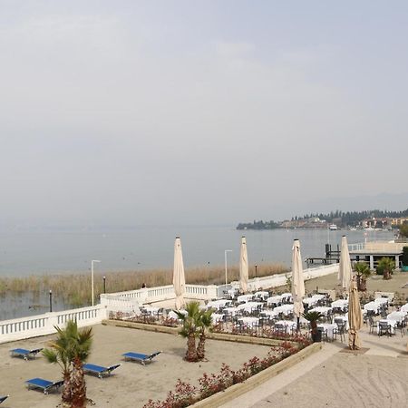 Hotel Villa Trieste 시르미오네 외부 사진