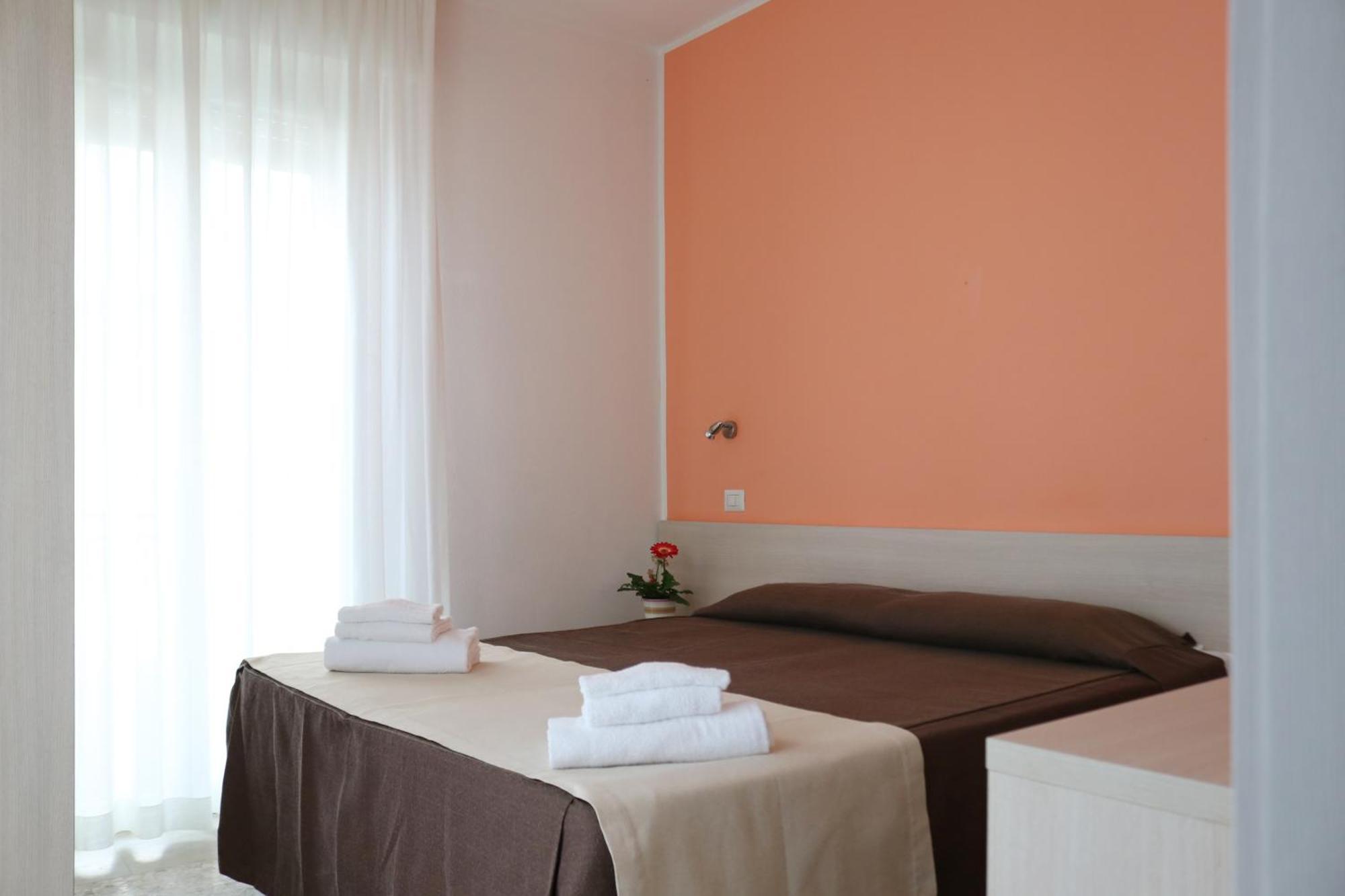 Hotel Villa Trieste 시르미오네 객실 사진