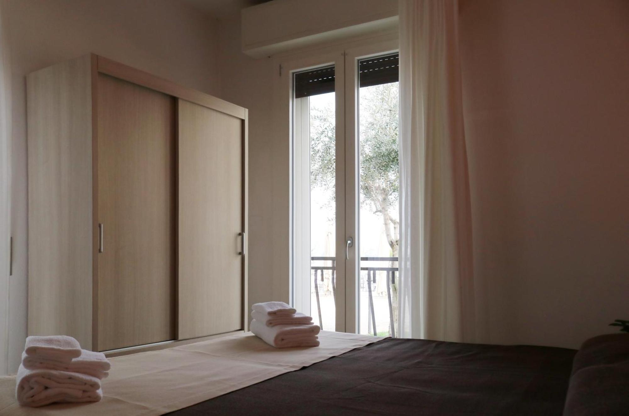 Hotel Villa Trieste 시르미오네 객실 사진
